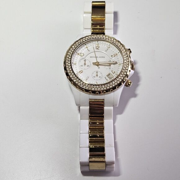 Michael Kors Womens Watch - crystal face with Gold Tone band. Model MK-5417 - Picture 15 of 15